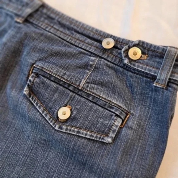 Anne Klein Vintage Boot cut Jeans with Flap Back Pockets - Picture 8 of 9